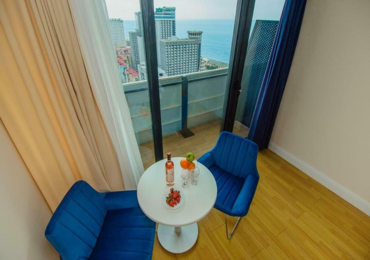 Aparthotel Orbi City Sea View Batumi Exterior foto